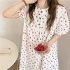 Vêtements de nuit pour femmes manches bouffantes chemise de nuit fraise Kawaii boutons coréen doux Homewear coton maison vêtements dentelle Patchwork doux