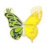 Broches Broches Papillon Pronom Broche En Émail Broche Insecte Animal Elle Elle Ils Eux Insigne Papillon De Nuit Bijoux Revers Sac À Dos Cadeau Accessoire Dhks7