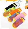 Dzieci Trampoline Socks Baby Toddler Children Boys Dziewczyny Non Slip Anti Skid Athletic Kids Sock Park Socking Scaking Sock dla 1-4 lata dziecka