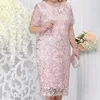 Plus Size Kleider Damen Kleid Blumenstickerei Doppelschichten Kurzarm Rundhalsausschnitt Mittelkalb Länge Spitze Dame Midi Abschlussball Party