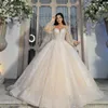 Splendida principessa A Line Abiti da sposa per le donne arabe Sheer maniche lunghe in pizzo Applique Exposed Boning Dubai Abiti da sposa Robe 296J