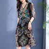 Casual Dresses 2023 Summer Bohemian For Women Elegant V-ringen Hög midja Kvinnors tryck Black Dress A-Line Real Silk Long Midi