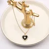 20 style de luxe designer collier pendentif colliers designers diamant coeur plaqué or lettre en acier inoxydable pour les femmes bijoux de mariage sans boîte