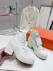 2023 Våren och sommaren Den senaste modesporten High Heel Canvas Casual Shoes Short Happy Hot Style