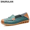 Jurk Schoenen SNURULAN Nieuwe Mode 2018 Zomer Bloemenprint Vrouwen Applicaties Lederen Schoenen Vrouw Platte Flexibele Erwten Loafers E415 L230721