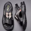Marka Sandals Erkekler Qmaigie S Tasarımcısı Yaz Nefes Alabaç Hava Yastık Rahat Olmayan Plaj Ayakkabıları Sandal Deigner Cuhioned Ayakkabı