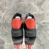 2023 novo top Hot Black Platform Loafers Shoes Thick Bottom Loafer Sneaker Moda Chunky Flatform Oversized Sola de borracha em forma de onda xsd221133
