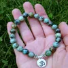 SN1035 Véritable Africain Turquoise Poignet Mala Perles Chakra Bracelet Yoga Bracelet Bouddhiste Prière Guérison Dépression Anxiété Crystal247B