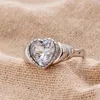 Wedding Rings Arrival Romantic Love Heart Shiny Crystal Platinum Plated Female Ring Hand Jewellery Accessories Gifts No Fade