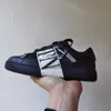 Kleiderschuhe Xpay Casual Schuhe für Liebhaber Sneaker echte Leder-Mode-Luxus-Mann-Liebhaber Wildhaut Atmungsschuhe Größe 35-45 J230721