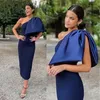 kleine zwarte jurk thee-lengte avond cocktailjurken 2022 one-shoulder marineblauw zeemeermin grote strik gelegenheid prom party gown249A