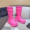 고급 품질 2023 가을과 겨울 라운드 헤드 두꺼운 바닥 하이 홀 Balenciga Rain Boots 방수 및 안티 스키드 슬리브 라이딩 부츠