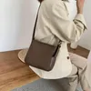 Çantalar qiaoduo kadın çantası 2022 vintage pu deri kova çantaları basit ol ve banliyö çantası haberci çanta kadın crossbody omuz çantaları