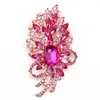 Brosches Peadsland Alloy Inlaid Rhinestone Brosch Design Fashionable High-End Clothing Accessories Pin Woman Gift MM-86
