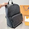 Bolsa de grife de luxo Mochila de grife masculina Mochila de viagem Clássica estampada em lona em relevo combinando couro corrente de ouro alça de ombro mochila em concha mochila