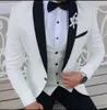 Mäns kostymer blazrar 2023 Senaste kappbyxa design vita män passar svart sjal lapel formell tuxedos bröllop för prom festklänning med byxor 230720