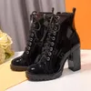 New Women High Heel Boots الخريف الشتاء الكعب الخشن Martin Boot Desert Boot Real Leather Zipper Letter Lace Up Fashion Lady Heeled Heeled Size 35-42