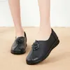 Klänningskor Nya billiga skor Kvinnor Läderlägenheter Kvinnliga lägenheter Spring Shoes Classic Women's Loafers Light Casual Leather Shoes Zapatos L230721