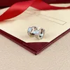 High End Luxury Gold Diamond Stud Earrings, 316L Titanium Classic Steel Earrings for Womengrils utsökta enkla modegåvor