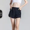 Shorts de corrida femininos para yoga com bolso lateral em elastano respirável para treino e leggings curtos para mulheres e esportes