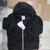 Mens Classic Down Coats Winter Puffer Jackets Najwyższa wysokiej jakości projektant Parma Casual Płaszcz Odzyski ciepłej kurtki z piór ubranie czarne