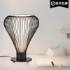 Lampade da tavolo Nordic Black Fabric Cage Shade Studio Camera da letto Comodino Scrivania Luci Modern Living Room Home Deco Lighting