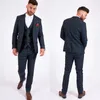 Nuovi smoking da sposo a quadri a spina di pesce Slim Fit 3 pezzi Risvolto con risvolto Pantaloni da uomo Abiti di design di alta qualità Giacche211G