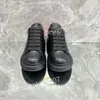 2023 novo top Hot Black Platform Loafers Shoes Thick Bottom Loafer Sneaker Moda Chunky Flatform Oversized Sola de borracha em forma de onda xsd221133