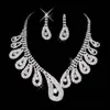 Nouveau pas cher Bling cristal ensemble de bijoux de mariée collier en argent plaqué boucles d'oreilles en diamant ensembles de bijoux de mariage pour les femmes mariées mariée Acc2372