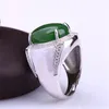 Anelli a grappolo Moda Giada verde Smeraldo Pietre preziose Diamanti per uomo Oro bianco Argento Colore Bague Gioielli Bijoux Accessori per feste Regali