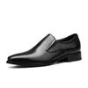 Mocassini da lavoro da uomo italiani di lusso in vera pelle 2023 Fashion Hollow Style traspirante Slip on Summer Black Dress Shoes Man