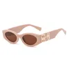 Mu Mode Lunettes De Soleil Femmes Personnalité Miroir Jambe En Métal Grande Lettre Conception Multicolore Marque Lunettes Factory Outlet Promotionnel Spécial GGET