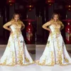 Plus Size Formele Avondjurken Met Lange Mouwen 2023 Sheer Neck Goud Glanzend Kant Applique Dubai Arabisch Afrikaanse Prom Dresses246d
