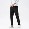 Pantaloni da uomo Summer Ice Silk Black Outdoor Sports High Elastic Traspirante Casual Tinta unita 2023