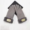 Kış ve Sonbahar Kaşmir Eldivenler için Kadın Eldivenleri Tasarlayın Güzel kürk topu açık spor sıcak kış eldivenleri 554321u