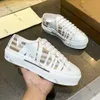 Designer skor kvinna sneaker män sko canvas sneaker check rand låg topp vintage plattform tränare trycker läder läder gummi denim loafer