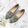 Kleid Schuhe Dame Retro Leopard Gedruckt Plus Größen 48 45 Keine Absätze Runde Zehen Flats Frauen Kleid Slip-Ons italienische Schuhe und Tasche Set Braun Weiß L230721