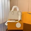 2023 Nieuwe Mode Klassieke Tote Luxe Designer Tas Vrouwen Lederen Crossbody Tas Vrouwen Schoudertas Reliëf Messenger Bag