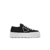 Luksusowy projektant swobodnych butów Nylon Trójkąt moda Run Kobiety Męki Sneaker Black White Outdoor Espadrille Trainer Low Platform Buty Tennis Walk Hike Girl Box