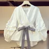 Coréen élégant blouse décontractée femmes 2021 printemps manches bouffantes nœud papillon rayé Blouse col en v rayé/blanc chemise hauts
