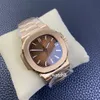 Sportiga och eleganta män tittar på automatisk mekanisk rörelse Gyromax 40mm fyrkantig lysande urtavla mörkbrun gradient färg safir tillbaka transparent 18k rosguld fodral