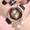 Luxus modische Frauen kontrahierte Style -Uhren Geometrische römische Ziffern Quarz Damen Uhren Magnet Schnalle Mesh Gurt Armbandwatch Gold269J