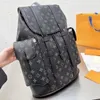 Bolsa de grife de luxo Mochila de grife masculina Mochila de viagem Clássica estampada em lona em relevo combinando couro corrente de ouro alça de ombro mochila em concha mochila