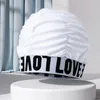 Gorro de baño Letras Amor Impreso Gorro de baño plisado Sombrero Adultos Piscina Primavera Spa Cómodo Proteger Orejas de pelo largo 230721