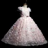 2021 Hermosos vestidos de flores de lavanda Vestidos de flores en 3D para niñas Vestidos de desfile para niños Fiesta de bodas Vestido de primera comunión sagrada 254M