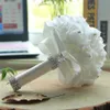 Weißer Brauthochzeitsstrauß Bunte Hochzeitsaccessoires Dekoration Künstliche Brautjungfernblume Perlen Perlen Braut hält Flowe282Q