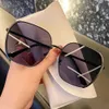 Korean Trends Oversized Oval Metal Frame Sunglasses Women Gradient Lenses Big Sun Glasses Driver Outdoor Beach Fashion Eyewear SG668