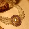 Choker vintage trippelsträng pärla med kristall oval pendent bröllop brudhalsband