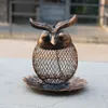 Trädgårdsdekorationer 1PC Wild Bird Owl Form Feeder utanför hängande kolibri matare dekor tillbehör för utomhusgård 230721