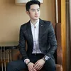 Garnitury męskie 2023 Suit wiosenny i jesienny Male Korean Edition Trend ciemny wzór haftowany mały wszechstronny, szczupły moda single western